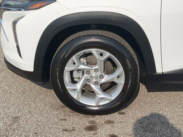used 2024 Chevrolet Trax car, priced at $21,839