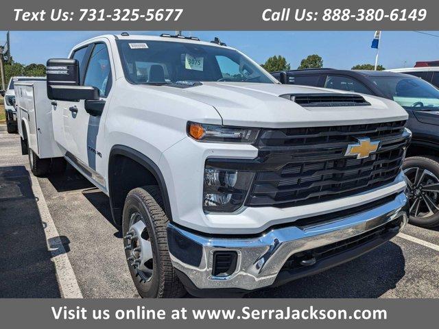 new 2024 Chevrolet Silverado 3500 car, priced at $75,267