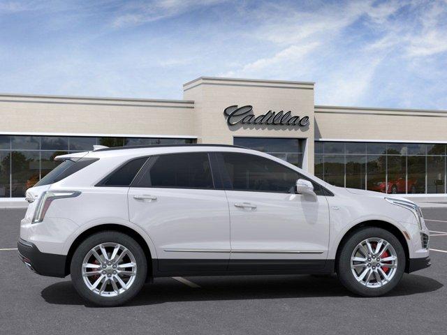 new 2025 Cadillac XT5 car, priced at $62,390