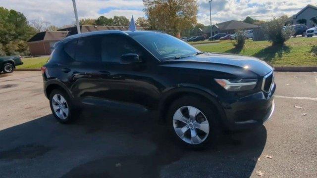 used 2022 Volvo XC40 car, priced at $31,411