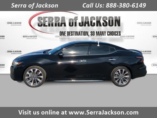 used 2023 Nissan Maxima car, priced at $35,288