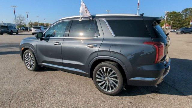 used 2024 Hyundai Palisade car, priced at $41,711
