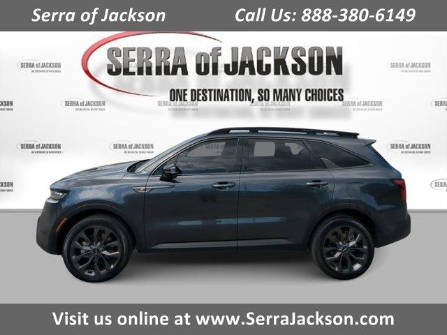 used 2023 Kia Sorento car, priced at $35,898