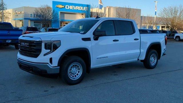 new 2024 GMC Sierra 1500 car, priced at $42,565