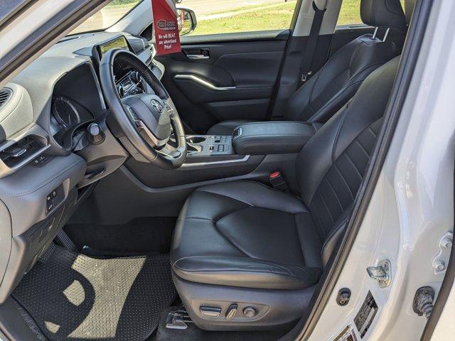 used 2023 Toyota Highlander car, priced at $37,988