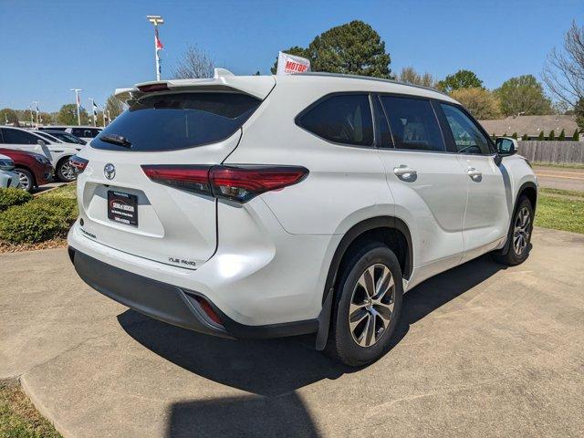 used 2023 Toyota Highlander car, priced at $37,988
