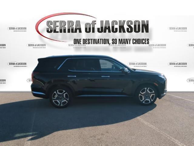 used 2023 Hyundai Palisade car, priced at $35,998