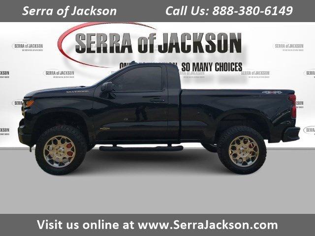 used 2025 Chevrolet Silverado 1500 car, priced at $41,798