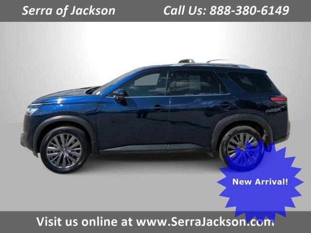 used 2024 Nissan Pathfinder car