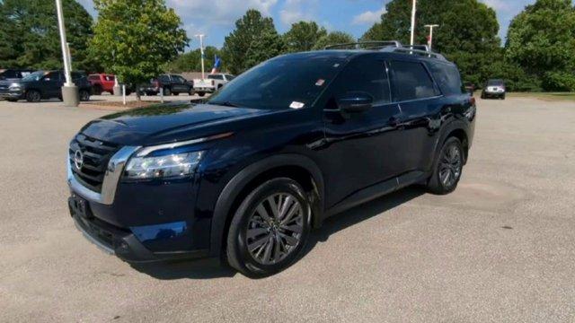 used 2024 Nissan Pathfinder car