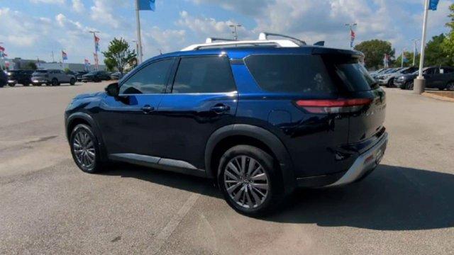 used 2024 Nissan Pathfinder car