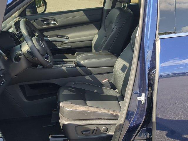 used 2024 Nissan Pathfinder car