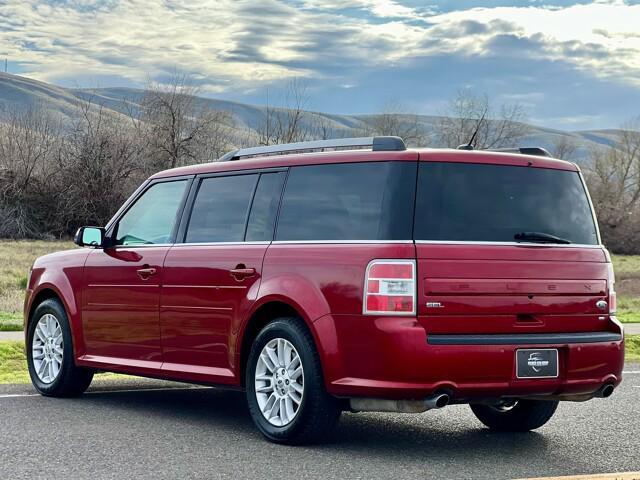 used 2014 Ford Flex car, priced at $10,500