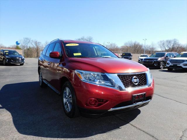 used 2016 Nissan Pathfinder car, priced at $14,190