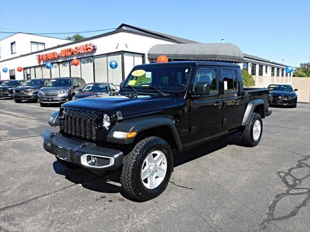 used 2023 Jeep Gladiator car, priced at $31,390