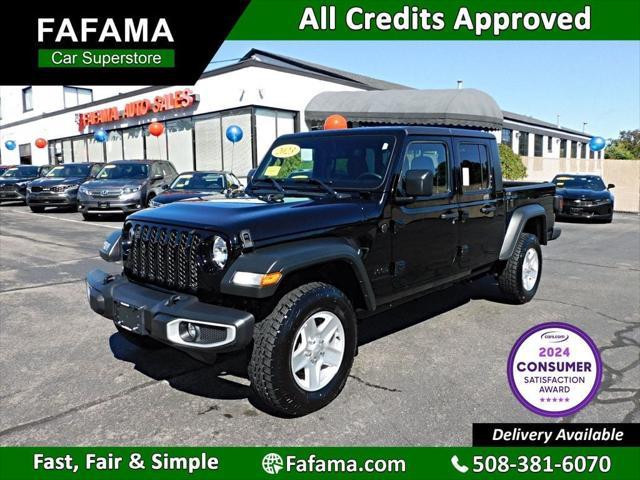 used 2023 Jeep Gladiator car, priced at $31,390