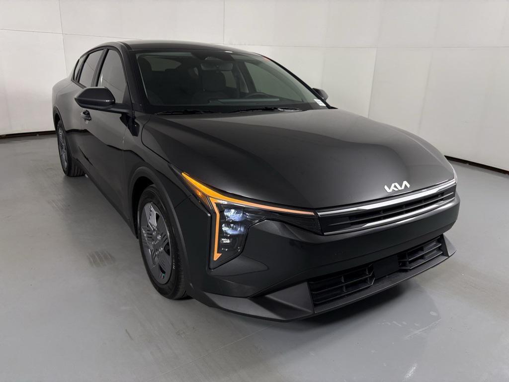 new 2025 Kia K4 car, priced at $21,688