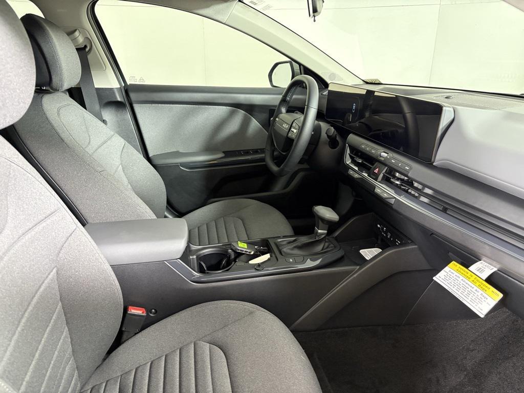 new 2025 Kia K4 car, priced at $23,602
