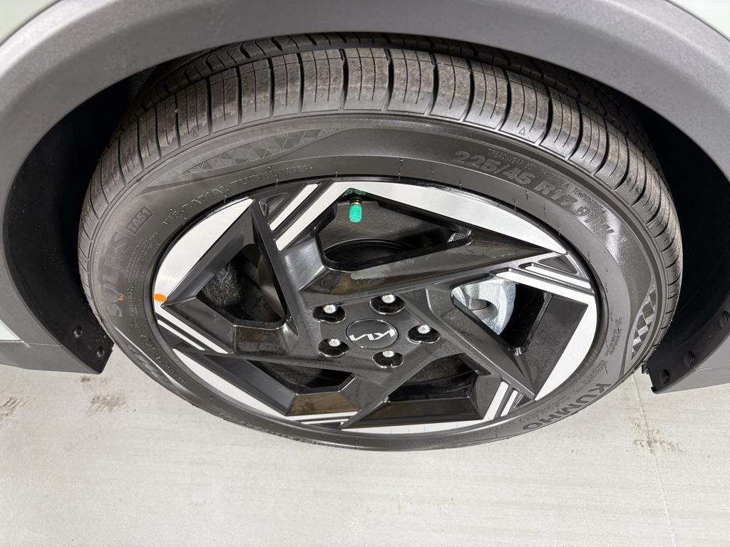 new 2025 Kia K4 car, priced at $23,602