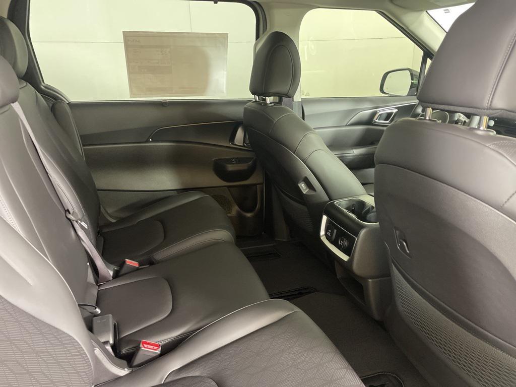 new 2026 Kia Carnival Hybrid car, priced at $48,977