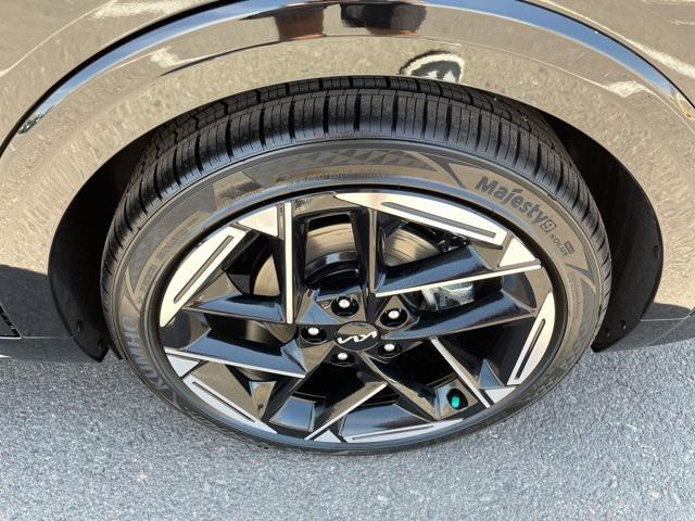 new 2025 Kia K4 car, priced at $26,947
