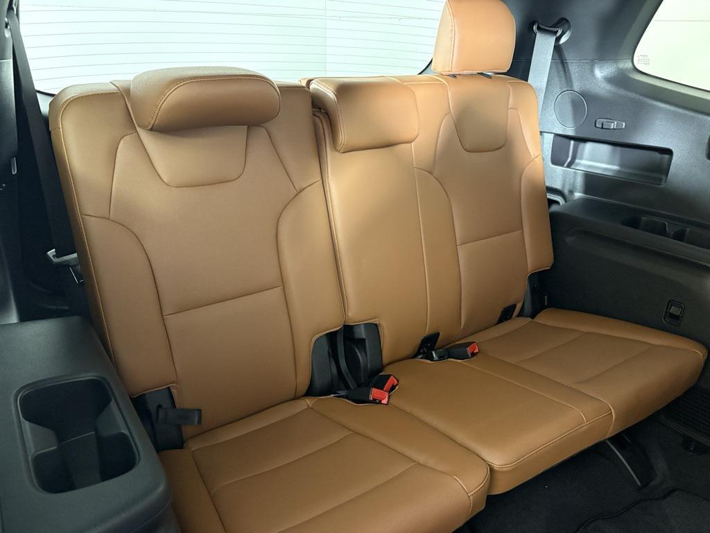new 2025 Kia Telluride car, priced at $46,800