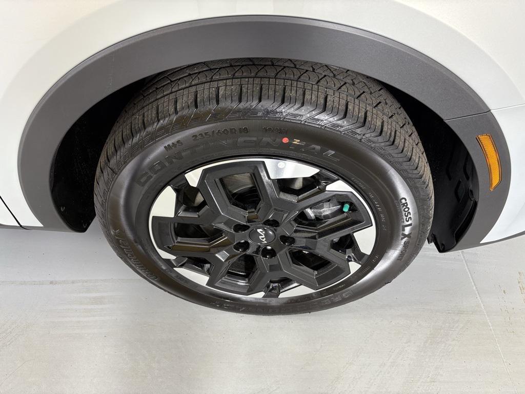 new 2026 Kia Sorento car, priced at $34,764