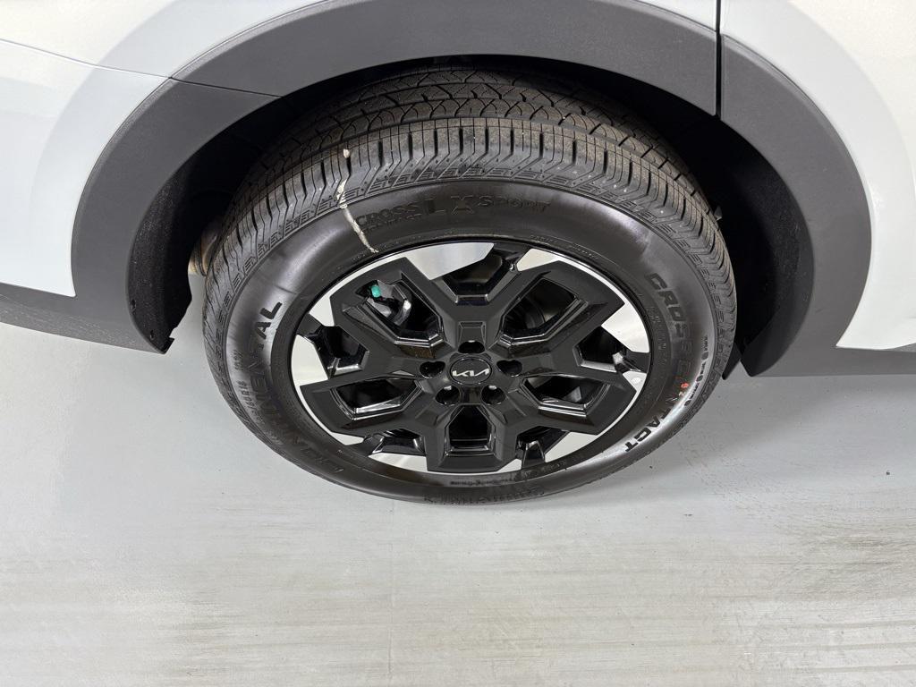 new 2026 Kia Sorento car, priced at $34,764