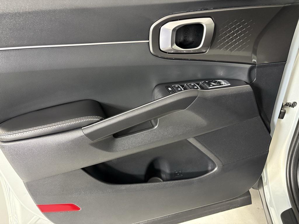 new 2026 Kia Sorento car, priced at $34,764