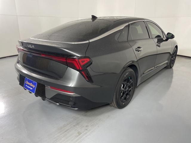 new 2026 Kia K5 car, priced at $27,009