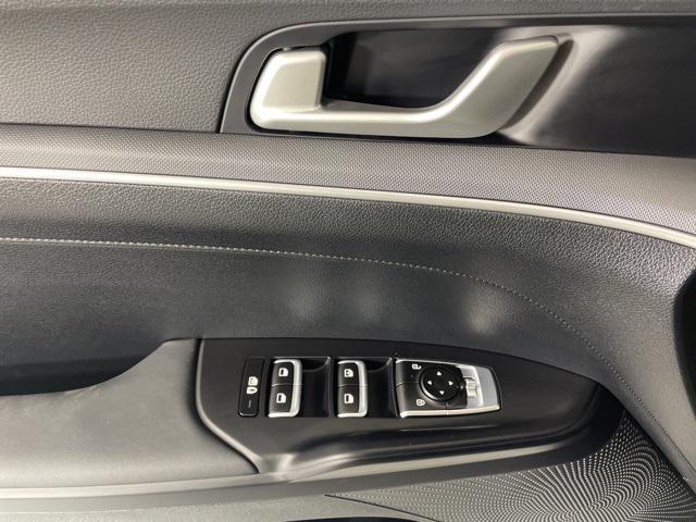 new 2026 Kia K5 car, priced at $27,009