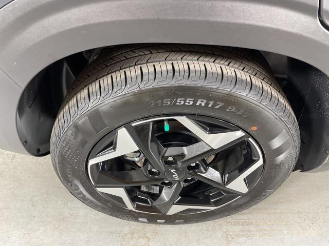 new 2026 Kia Seltos car, priced at $25,952