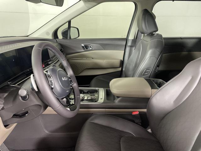 new 2026 Kia Carnival Hybrid car, priced at $42,545