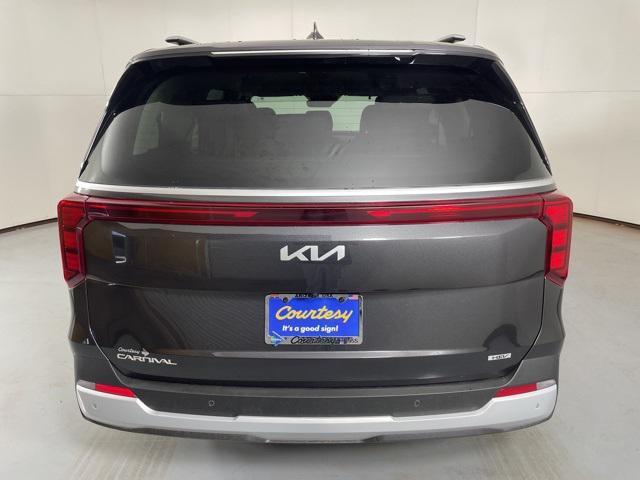 new 2026 Kia Carnival Hybrid car, priced at $42,545