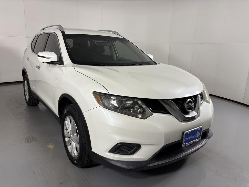 used 2015 Nissan Rogue car, priced at $6,900
