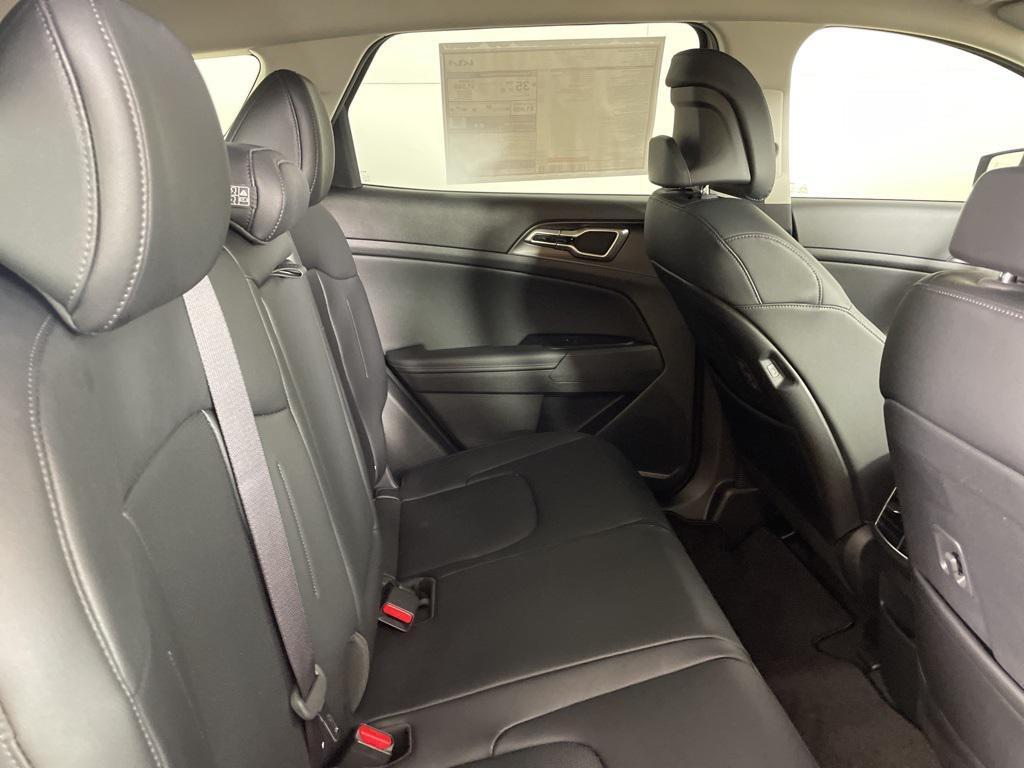 new 2026 Kia Sportage Hybrid car, priced at $34,604