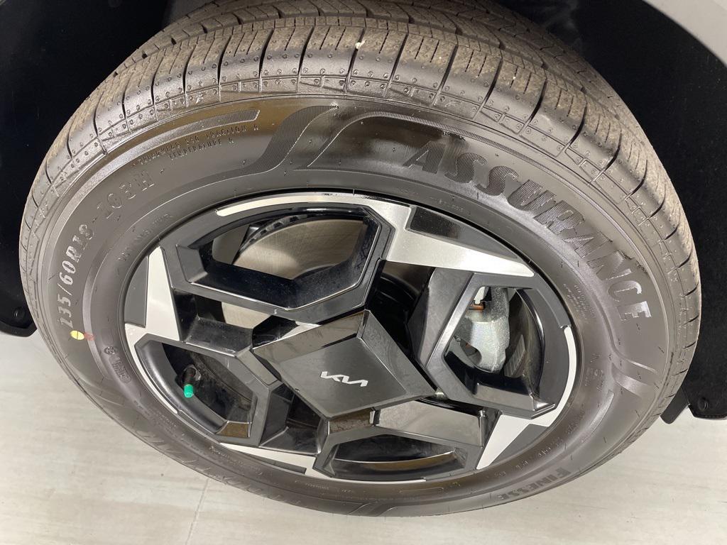 new 2026 Kia Sportage Hybrid car, priced at $34,604