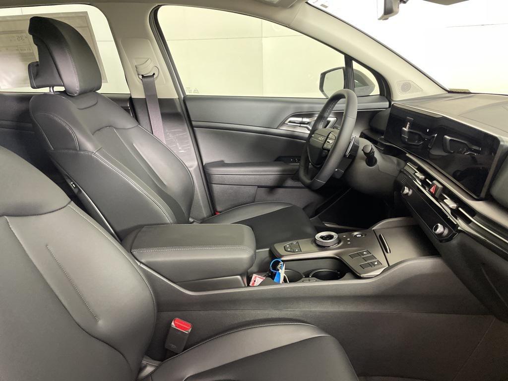 new 2026 Kia Sportage Hybrid car, priced at $34,604