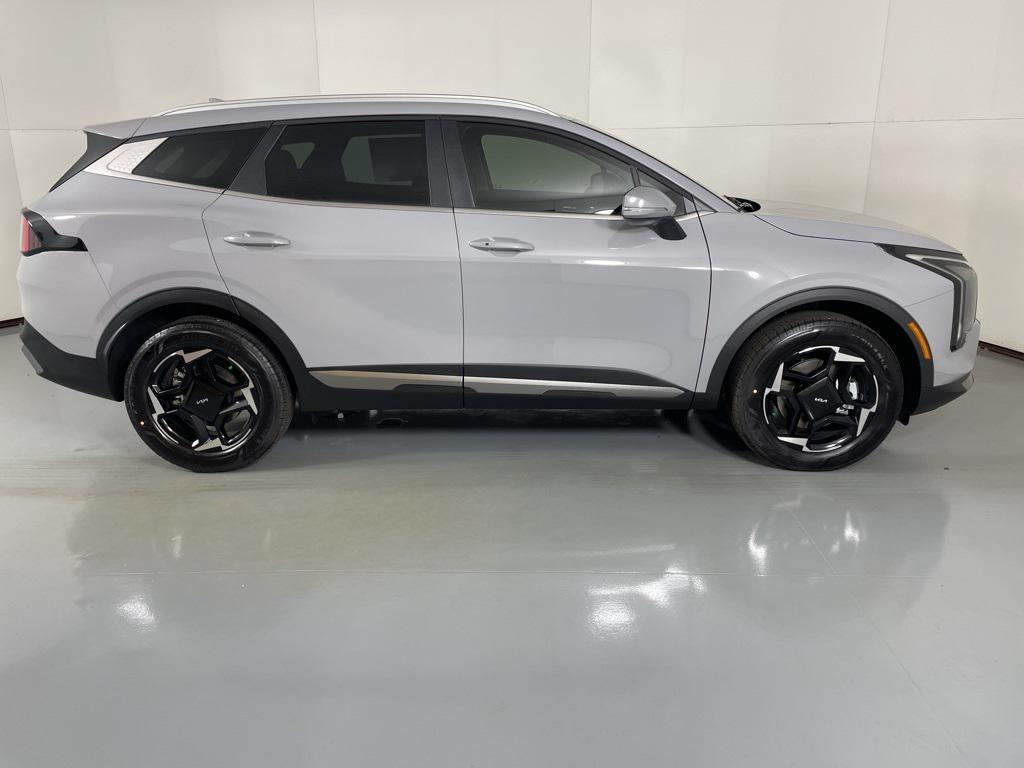 new 2026 Kia Sportage Hybrid car, priced at $34,604