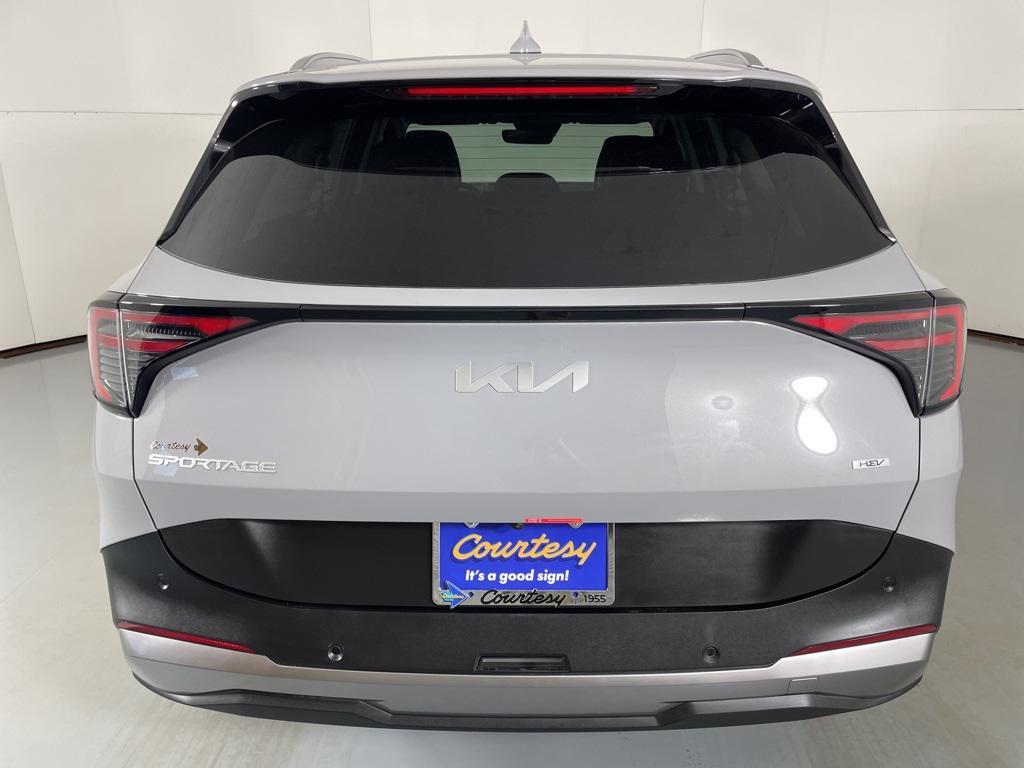 new 2026 Kia Sportage Hybrid car, priced at $34,604
