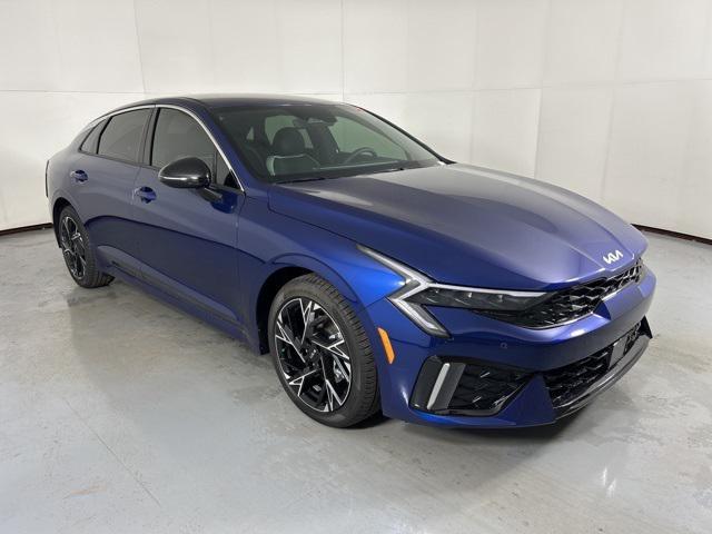 new 2026 Kia K5 car, priced at $27,945