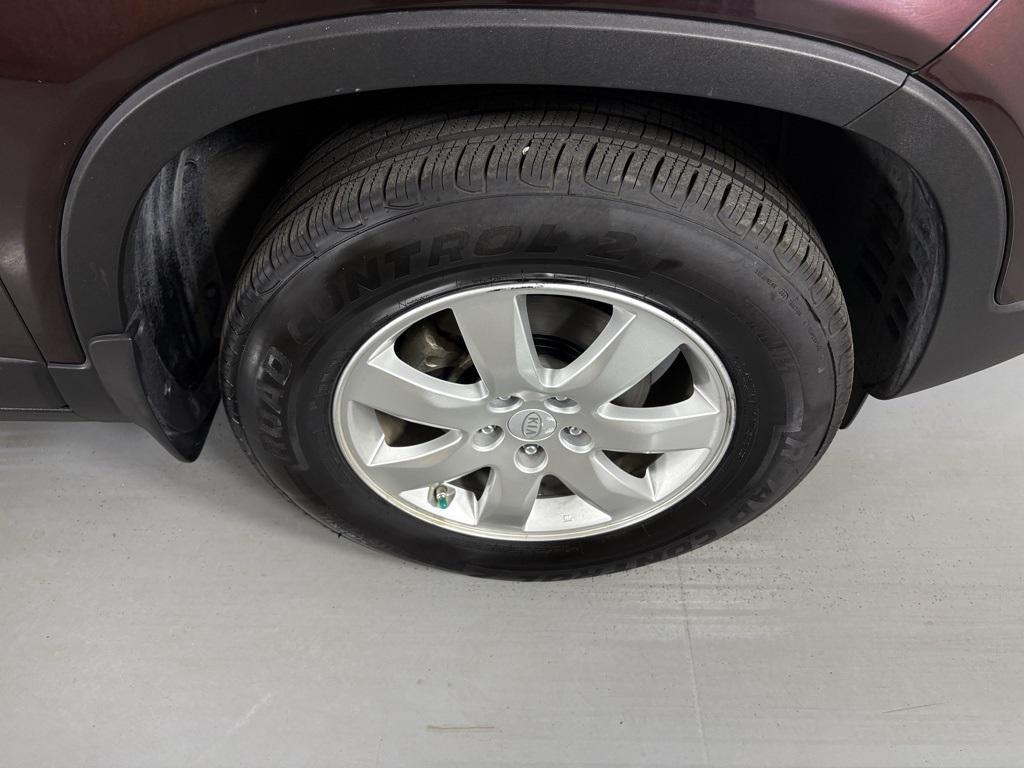 used 2011 Kia Sorento car, priced at $6,500