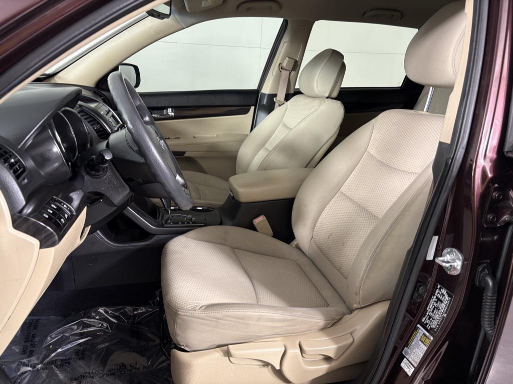used 2011 Kia Sorento car, priced at $6,500