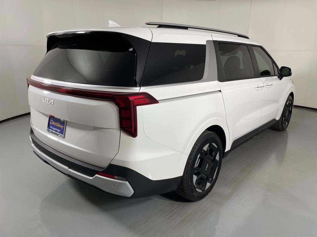 new 2026 Kia Carnival car, priced at $41,379