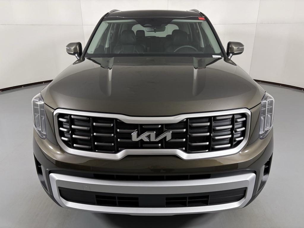 new 2025 Kia Telluride car, priced at $41,180