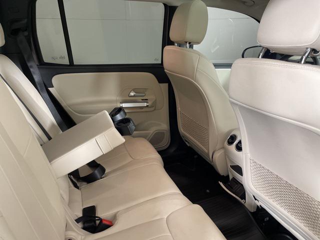 used 2022 Mercedes-Benz GLB 250 car, priced at $25,800