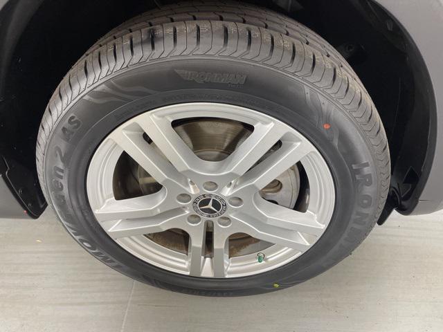 used 2022 Mercedes-Benz GLB 250 car, priced at $25,800