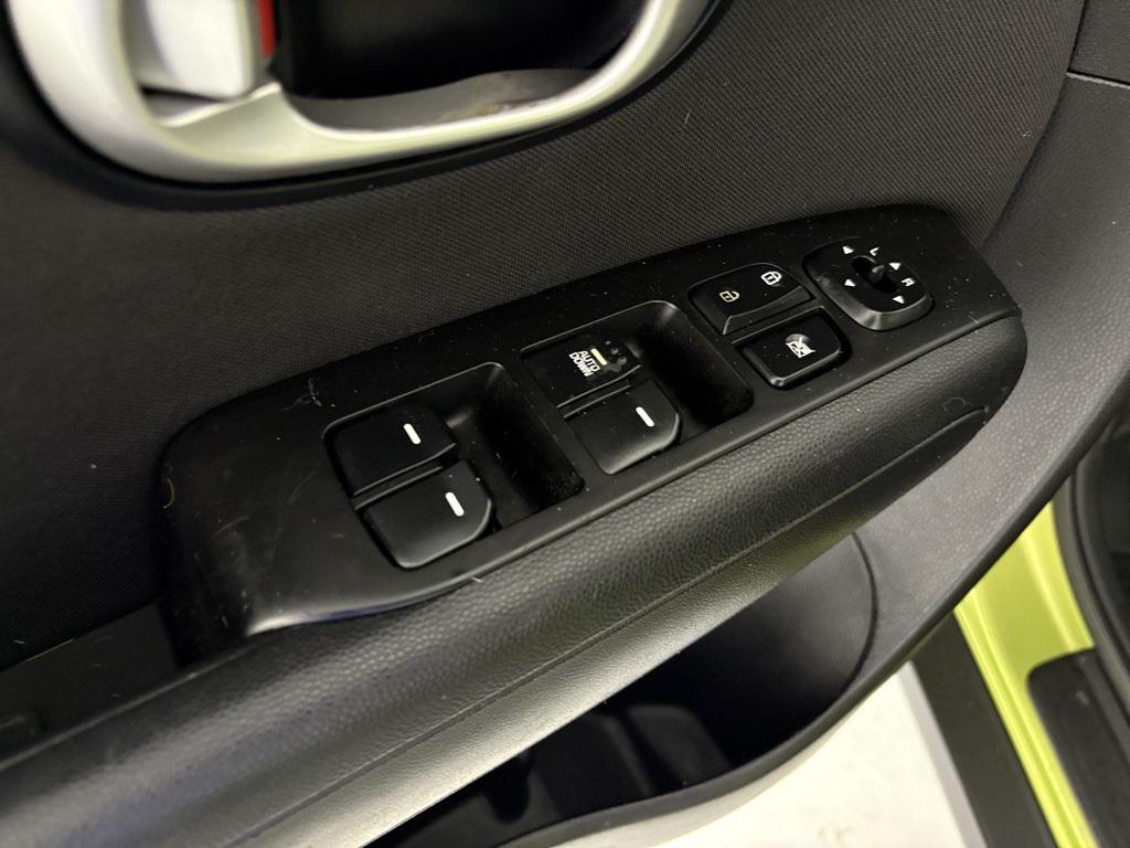 used 2016 Kia Soul car, priced at $5,500