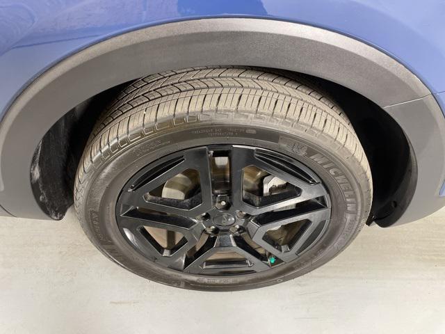 used 2025 Kia Telluride car, priced at $47,900
