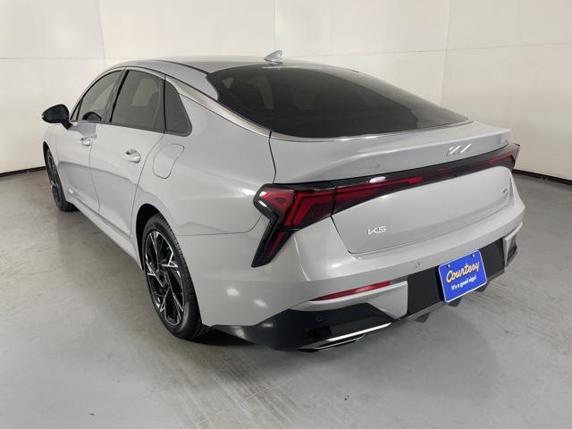 new 2026 Kia K5 car, priced at $28,756